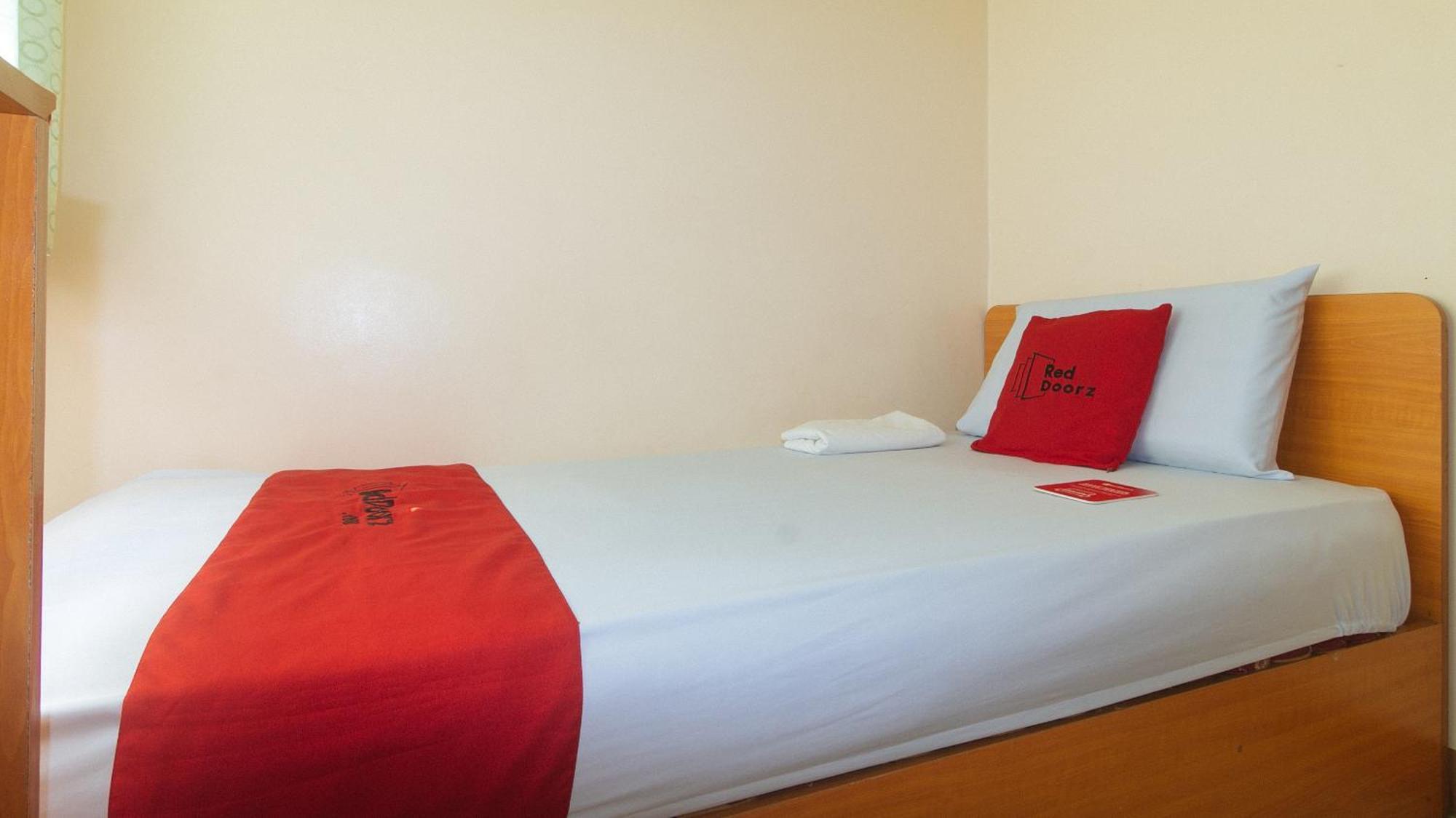 Reddoorz @ Asiana Pension Inn Mandaue-stad Buitenkant foto
